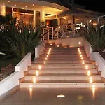 Otel San Francisco 3*