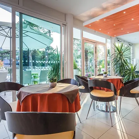 Otel San Francisco 3*